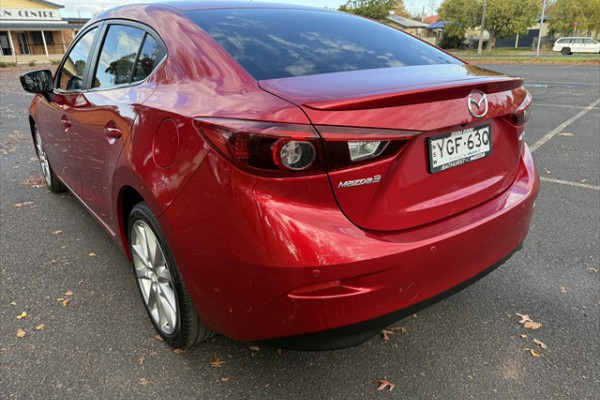 2017 Mazda 3 BN Series SP25 GT Sedan Image 4