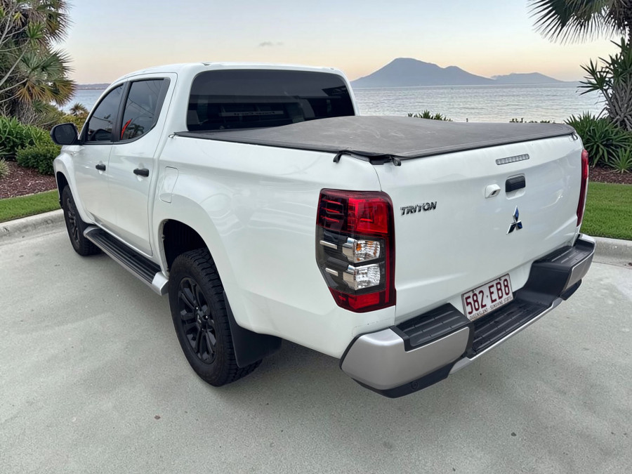 2022 Mitsubishi Triton MR GLX-R Ute Image 5
