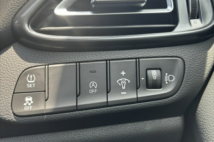 2024 MY25 Hyundai i30 PDe.V6  N Line Hatch Image 13
