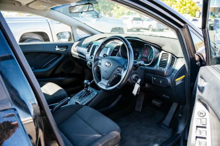 2015 Kia Cerato YD S Premium Hatch Image 16