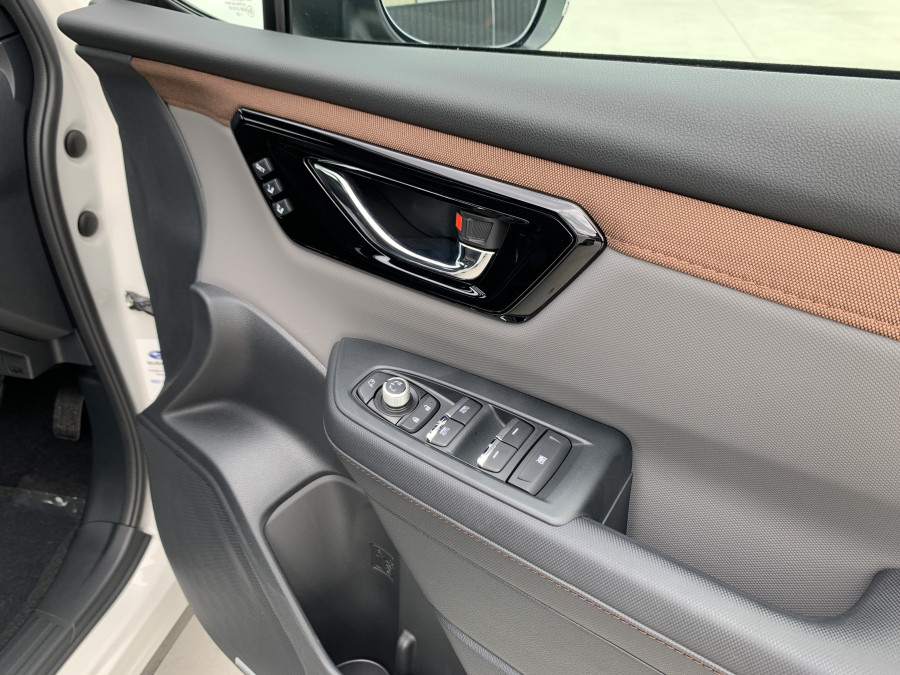 2025 MY26 Subaru Forester S6 Hybrid Sport SUV Image 16