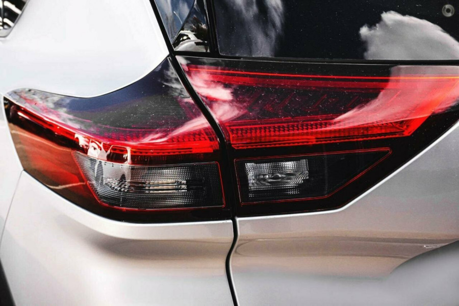 2025 Nissan X-Trail T33 ST-L e-POWER SUV Image 8