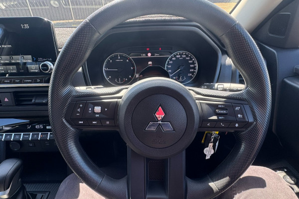 2024 Mitsubishi Triton MV GLX+ Ute Image 15