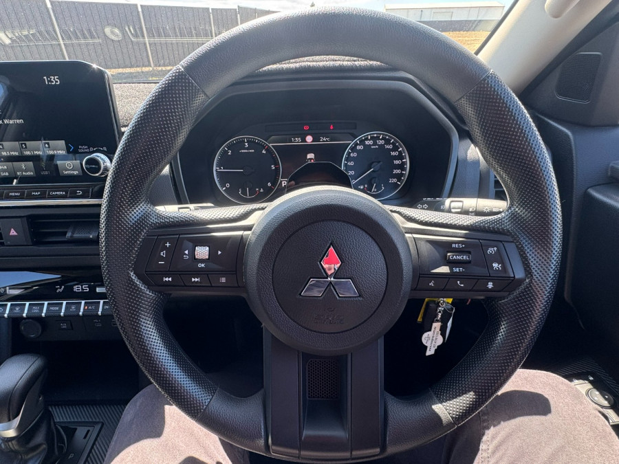2024 Mitsubishi Triton MV GLX+ Ute Image 15