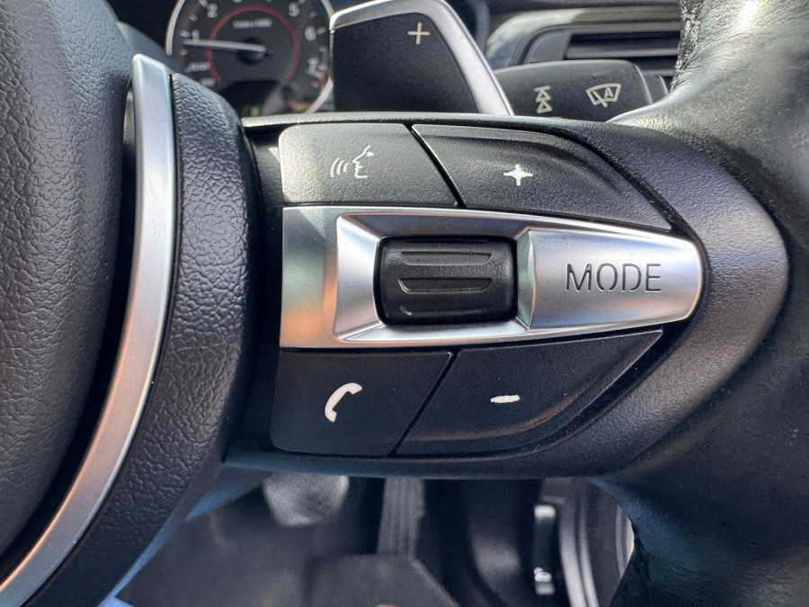 2014 BMW 4 Series F33 420i M Sport Convertible Image 21