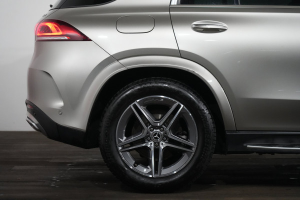 2019 Mercedes-Benz GLE-Class GLE300 d SUV Image 6