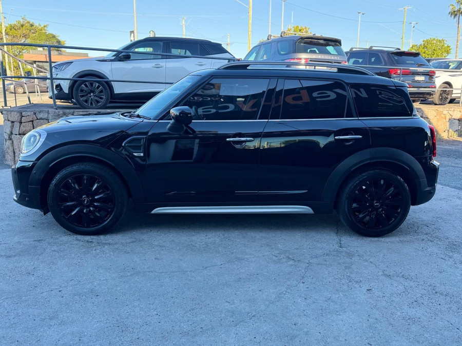 2021 MINI Countryman F60 LCI C Classic SUV Image 8