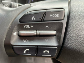 2020 Hyundai KONA OS.3 Active SUV image 15