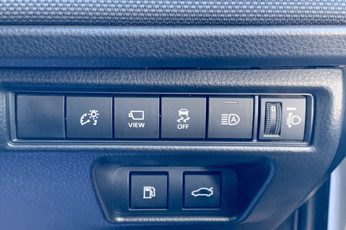 2024 Toyota Camry AXVH80R Ascent Sedan Image 18