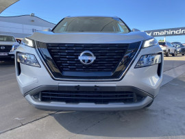 2025 Nissan X-Trail T33 ST-L e-POWER SUV image 9