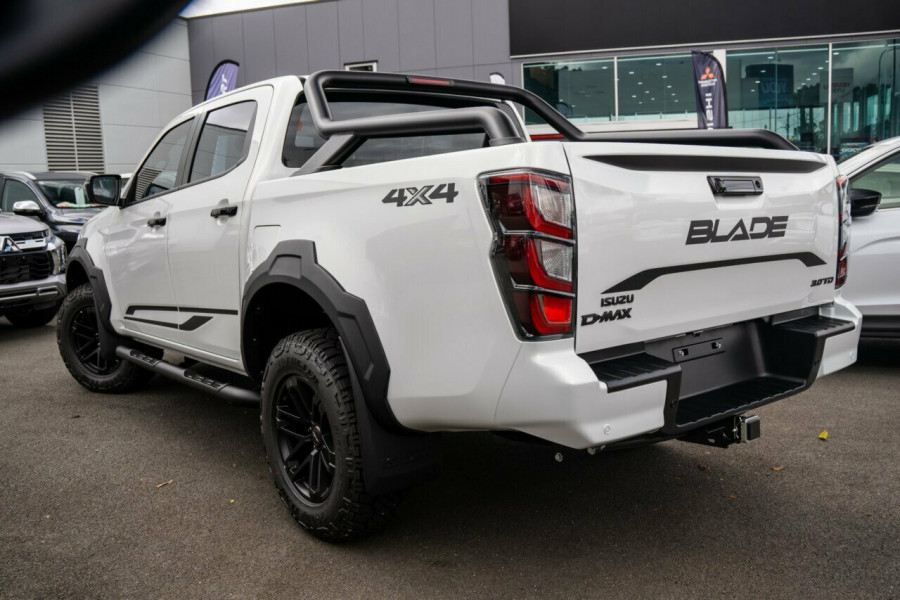 2024 Isuzu D-MAX RG BLADE Ute Image 2