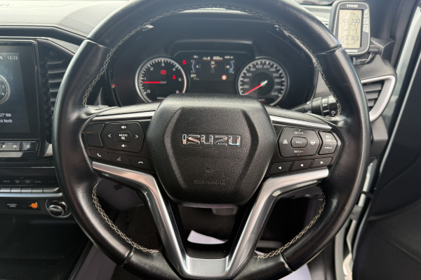 2021 Isuzu D-MAX RG X-TERRAIN Ute Image 21