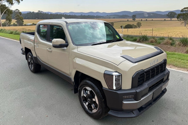 2025 MY26 Kia Tasman TK SX+ Ute Image 1