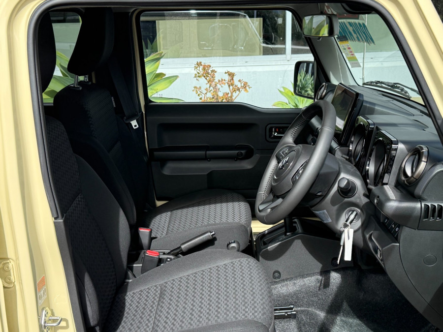 2025 Suzuki Jimny XL Wagon Image 9