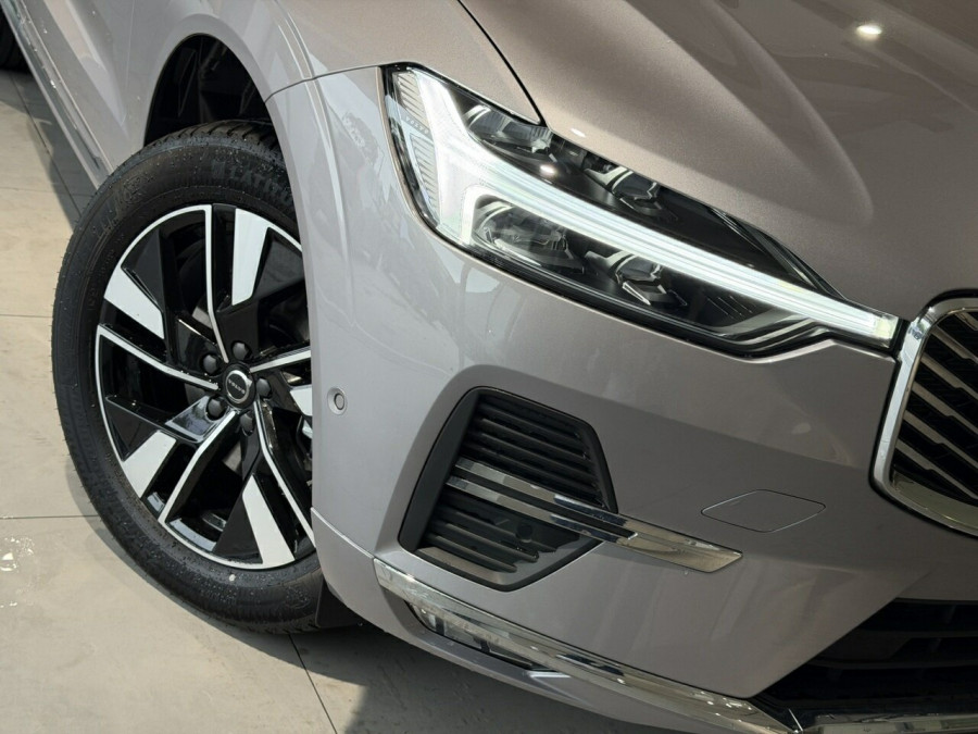 2026 Volvo XC60 UZ Plus B5 Bright SUV Image 2