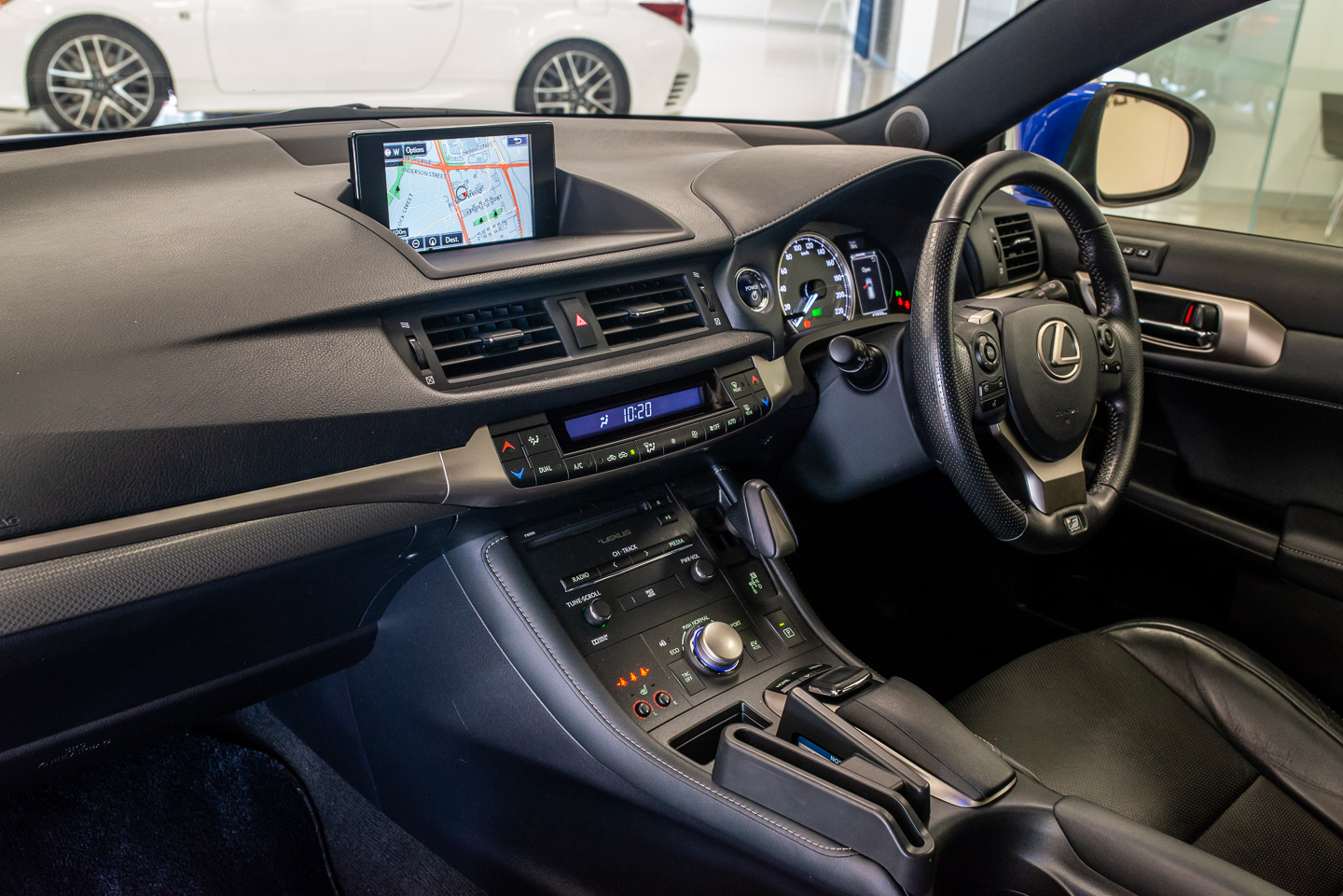 2016 Lexus Ct Hatch Image 20