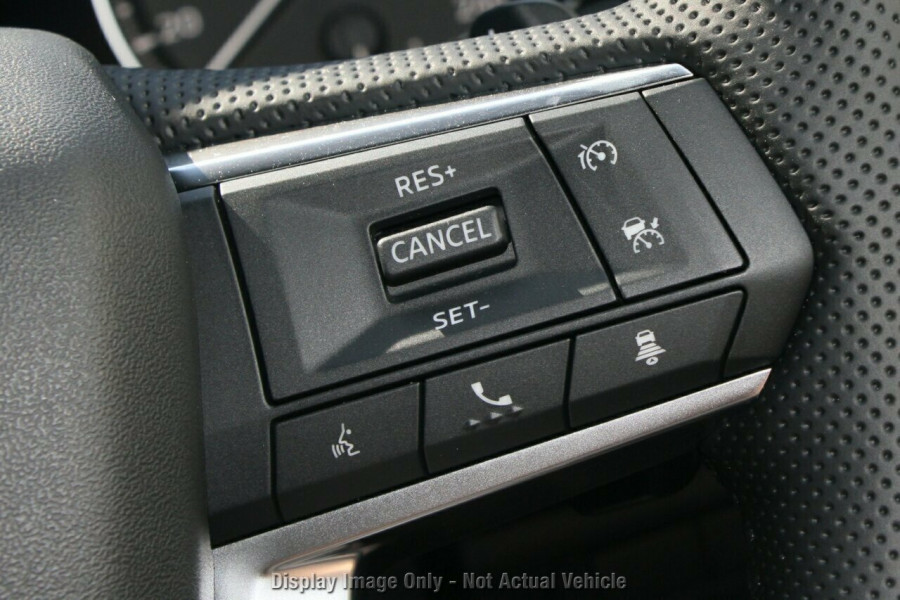 2024 Mitsubishi Outlander ZM Black Edition SUV Image 15