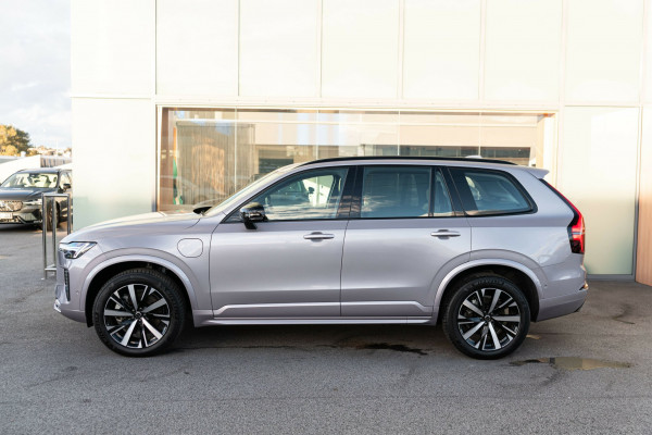 2025 MY26 Volvo XC90 L Series Plus T8 Plug-in Hybrid Dark SUV Image 6