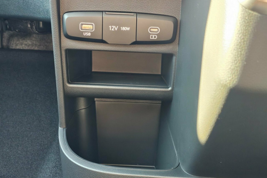 2024 MY25 Hyundai Staria Load US4.V3  Van Image 19