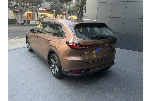 2024 Mazda CX-80 KL G40e Pure SUV Image 5