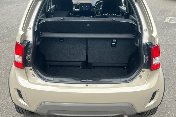 2022 Suzuki Ignis MF Series II GLX SUV Image 29