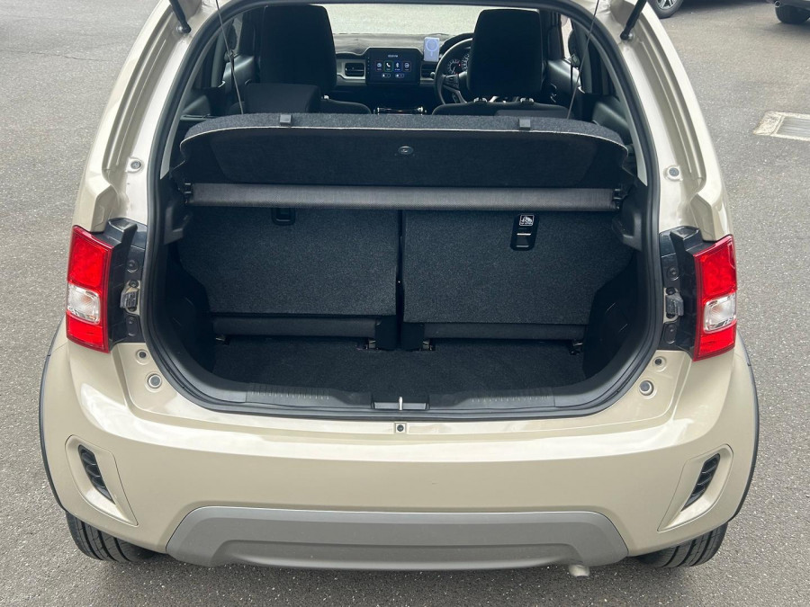 2022 Suzuki Ignis MF Series II GLX SUV Image 29