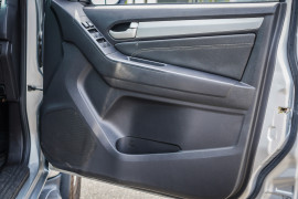 2015 Isuzu MU-X LS-T SUV
