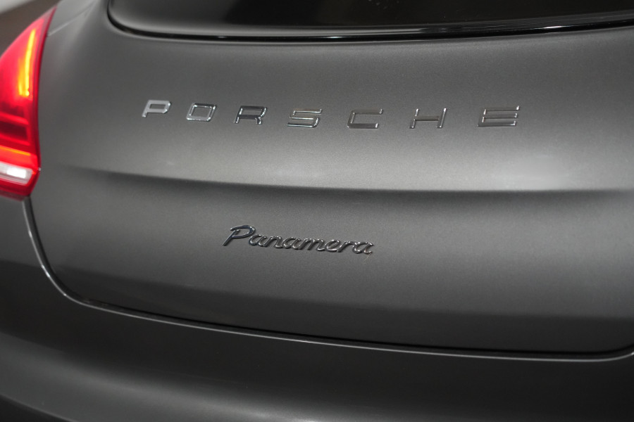 2015 Porsche Panamera Coupe