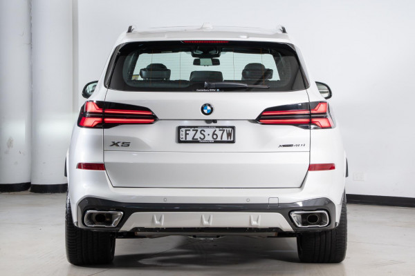 2026 BMW X5 G05 LCI xDrive40i M Sport SUV image 3