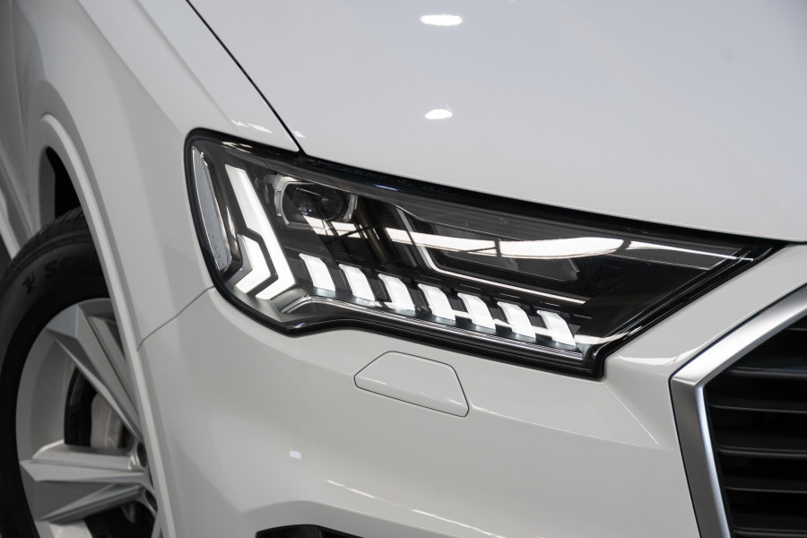 2021 Audi Q7 4M 45 TDI SUV Image 2