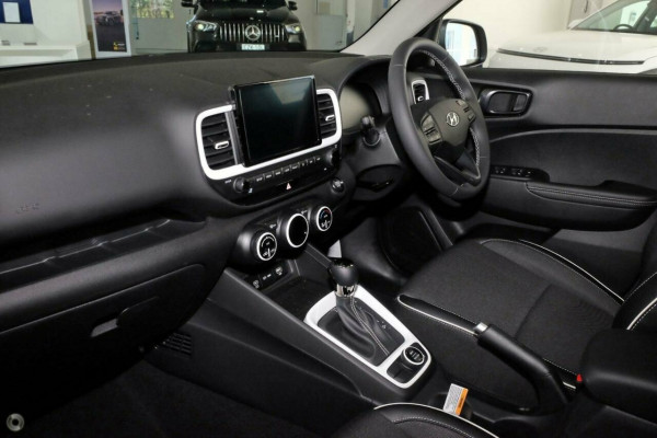 2024 Hyundai Venue QX.V5 Elite SUV Image 5