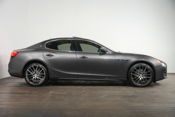 2021 Maserati Ghibli GT  Sedan image 4