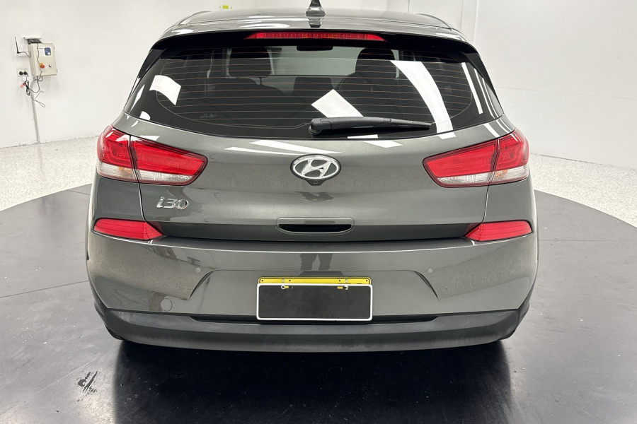 2020 Hyundai i30 PD2 Active Hatch Image 10