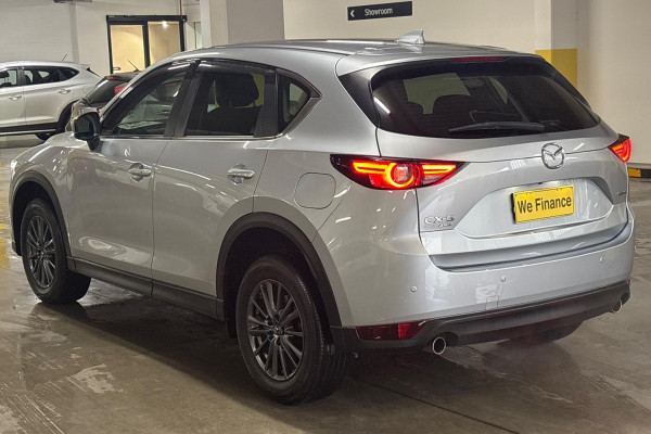 2020 Mazda CX-5 KF Series Touring SUV Image 5