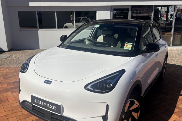 2026 Geely EX2 E22H Inspire Hatch