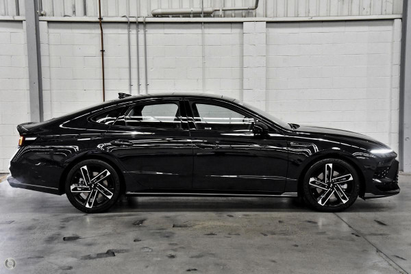 2026 Hyundai Sonata DN8.V4 N Line Sedan Image 6