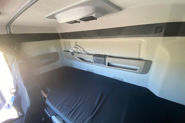 2023 MAN TGS Truck Image 27