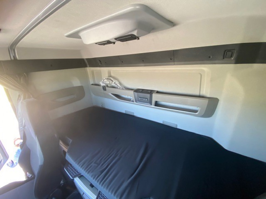2023 MAN TGS Truck Image 27