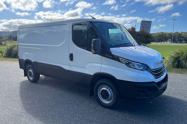 2024 Iveco Daily 35S14 Van