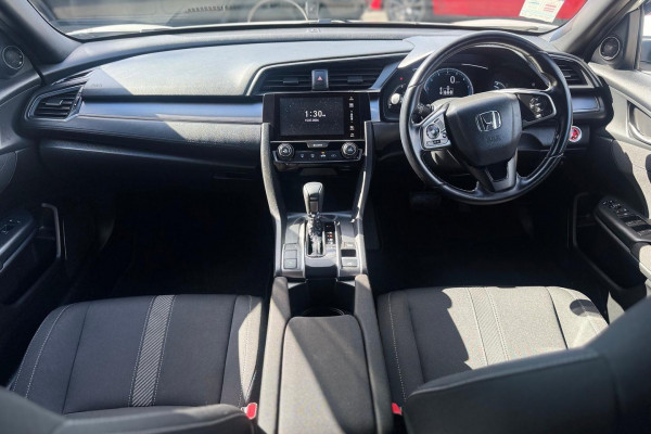 2018 Honda Civic 10th Gen VTi-S Hatch Image 8