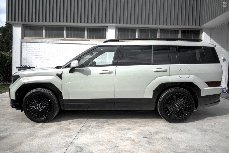 2025 MY26 Hyundai Santa Fe MX5.V2 Hybrid Calligraphy SUV Image 5