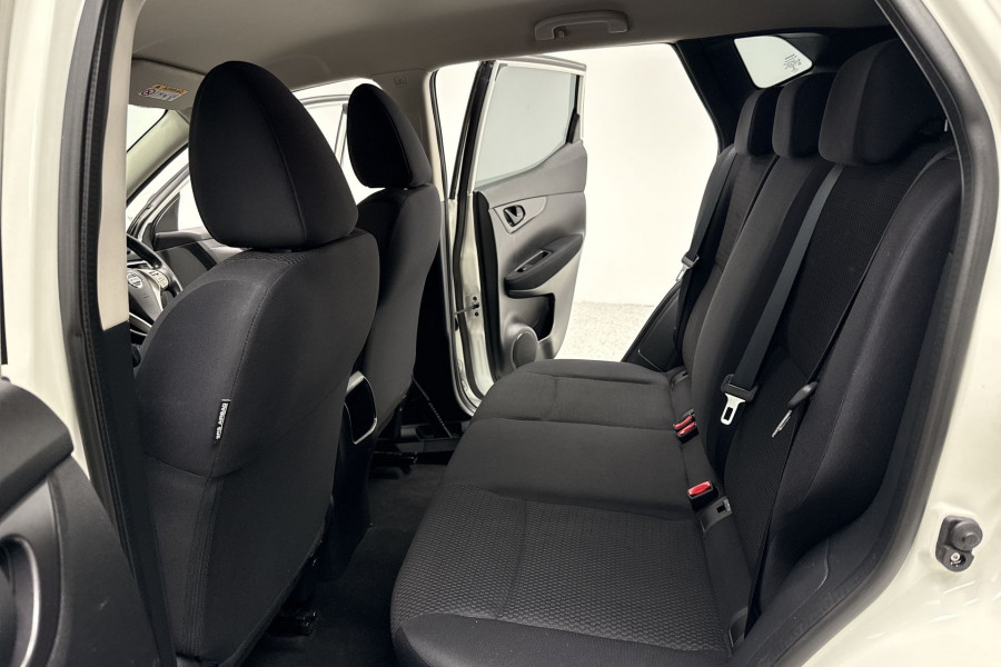 2017 Nissan QASHQAI J11 ST SUV Image 13