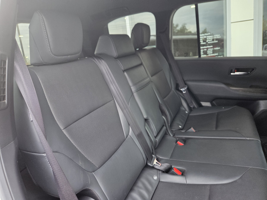 2024 Toyota LandCruiser FJA300R VX SUV Image 14