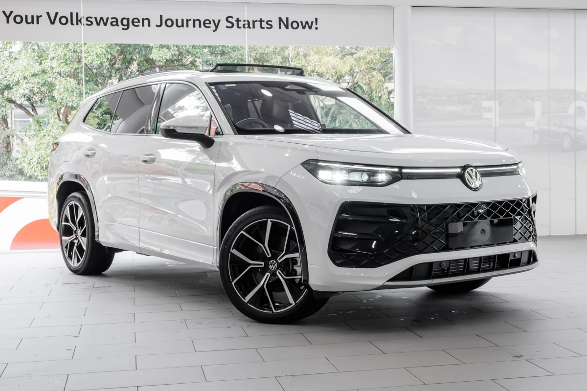 2025 MY26 Volkswagen Tayron R4 195TSI R-Line SUV