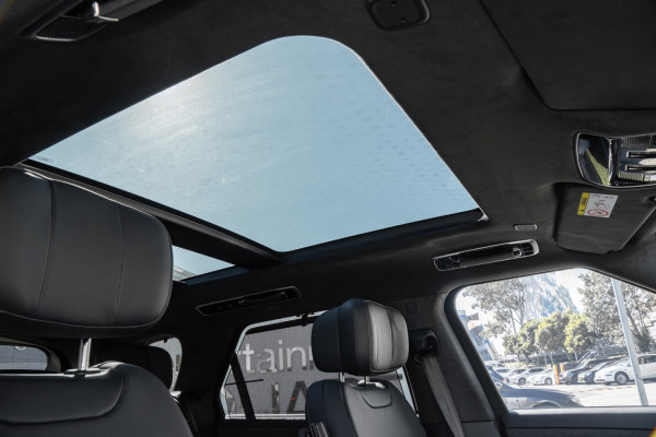 2025 Land Rover Range Rover Sport L461 D350 Autobiography SUV image 18