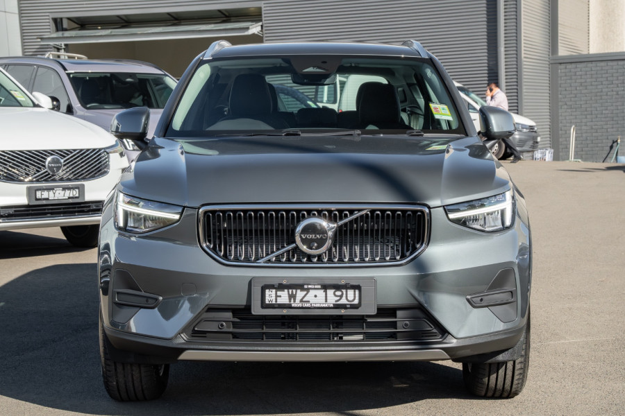 2026 Volvo XC40 XZ Plus B4 SUV Image 10
