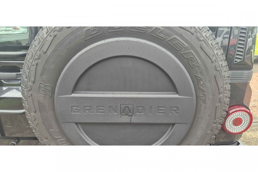 2024 INEOS Grenadier Station Wagon Wagon Image 21