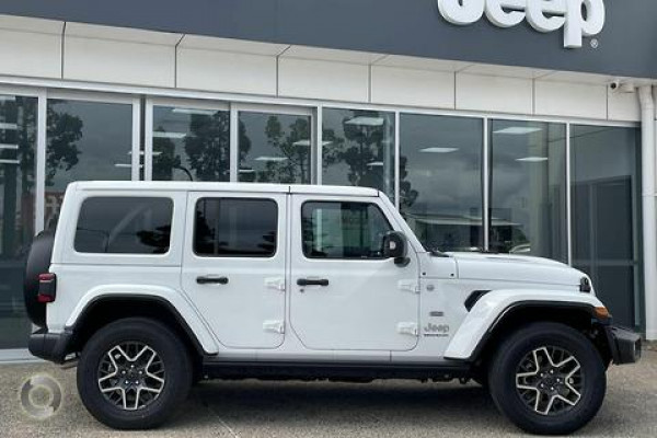 2024 Jeep Wrangler Unlimited Overland SUV
