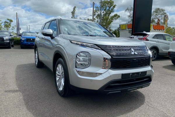 2024 Mitsubishi Outlander ZM ES SUV