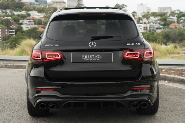 2022 Mercedes-Benz GLC-Class GLC43 AMG SUV Image 5